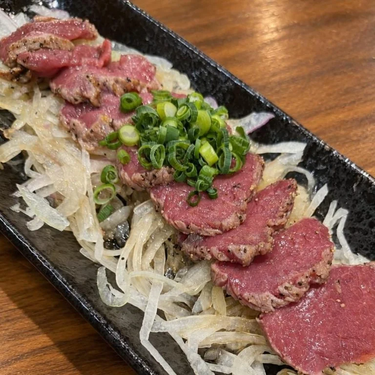 熊本市で馬肉料理と馬刺しを楽しめる居酒屋なら馬か家んま