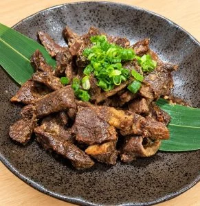 熊本市で馬肉料理と珍味を楽しむならフワ煮込みが人気の馬肉居酒屋 馬か家んま